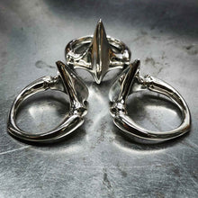 Load image into Gallery viewer, Sterling Silver  Spine Tooth Ring