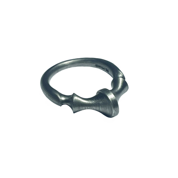 Black Rhodium Single Spine Ring