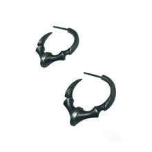 Load image into Gallery viewer, Black Rhodium Scorpion Spike Earrings