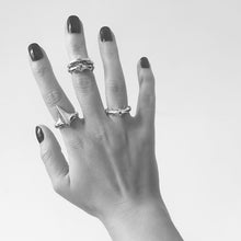 Load image into Gallery viewer, Sterling Silver Single Spine Ring
