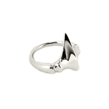 Load image into Gallery viewer, Sterling Silver  Spine Tooth Ring
