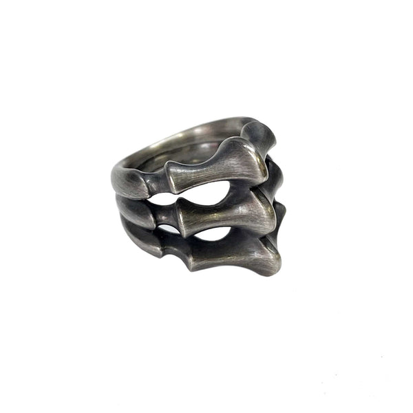 Black Rhodium Trilogy Spine Ring