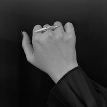 Load image into Gallery viewer, Sterling Silver Double Spear Ring
